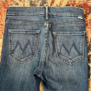 Mother denim The Looker Ankle Fray